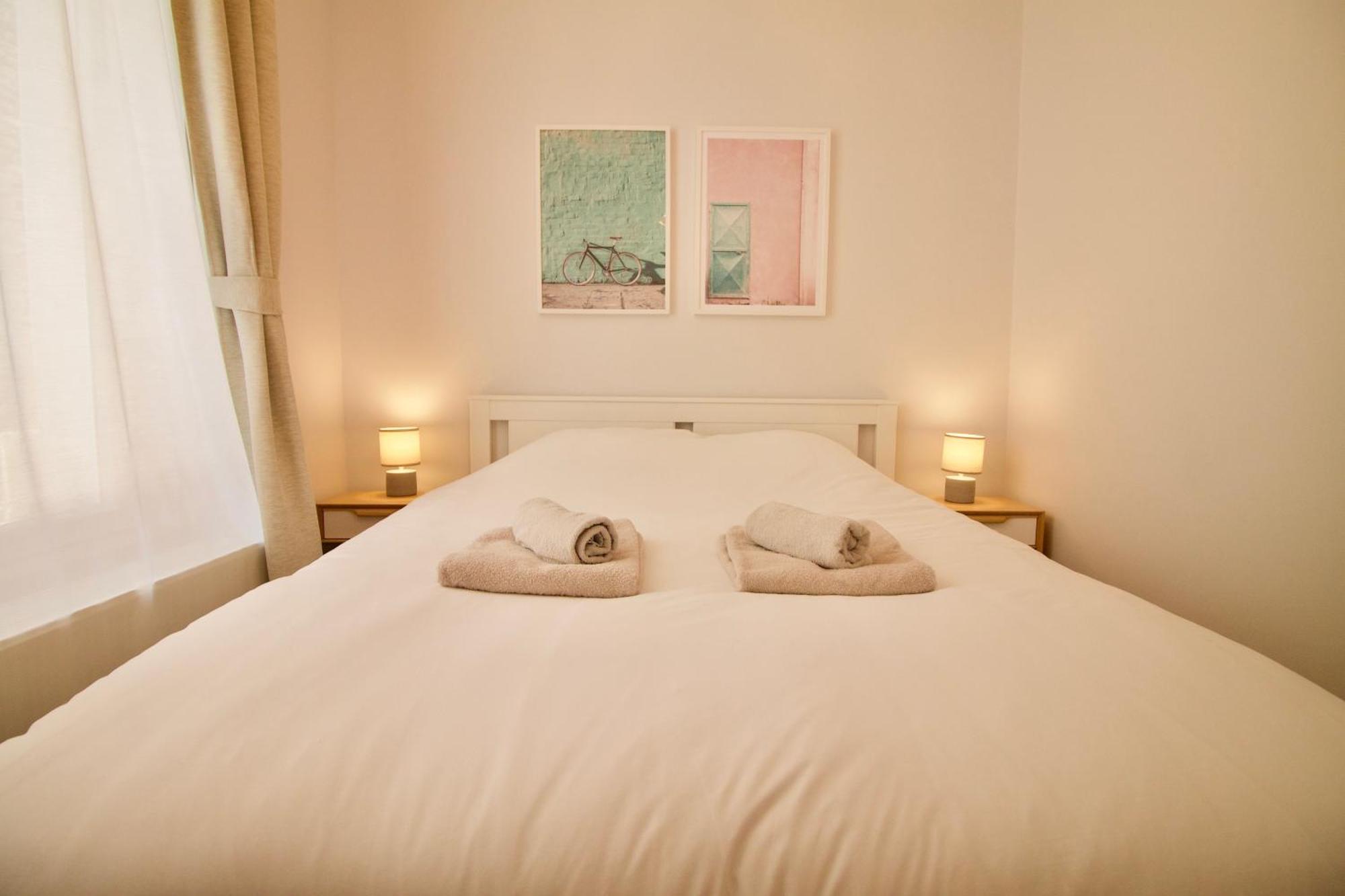Heart Of Grand Place - Stunning 3Br Triplex 布鲁塞尔 外观 照片