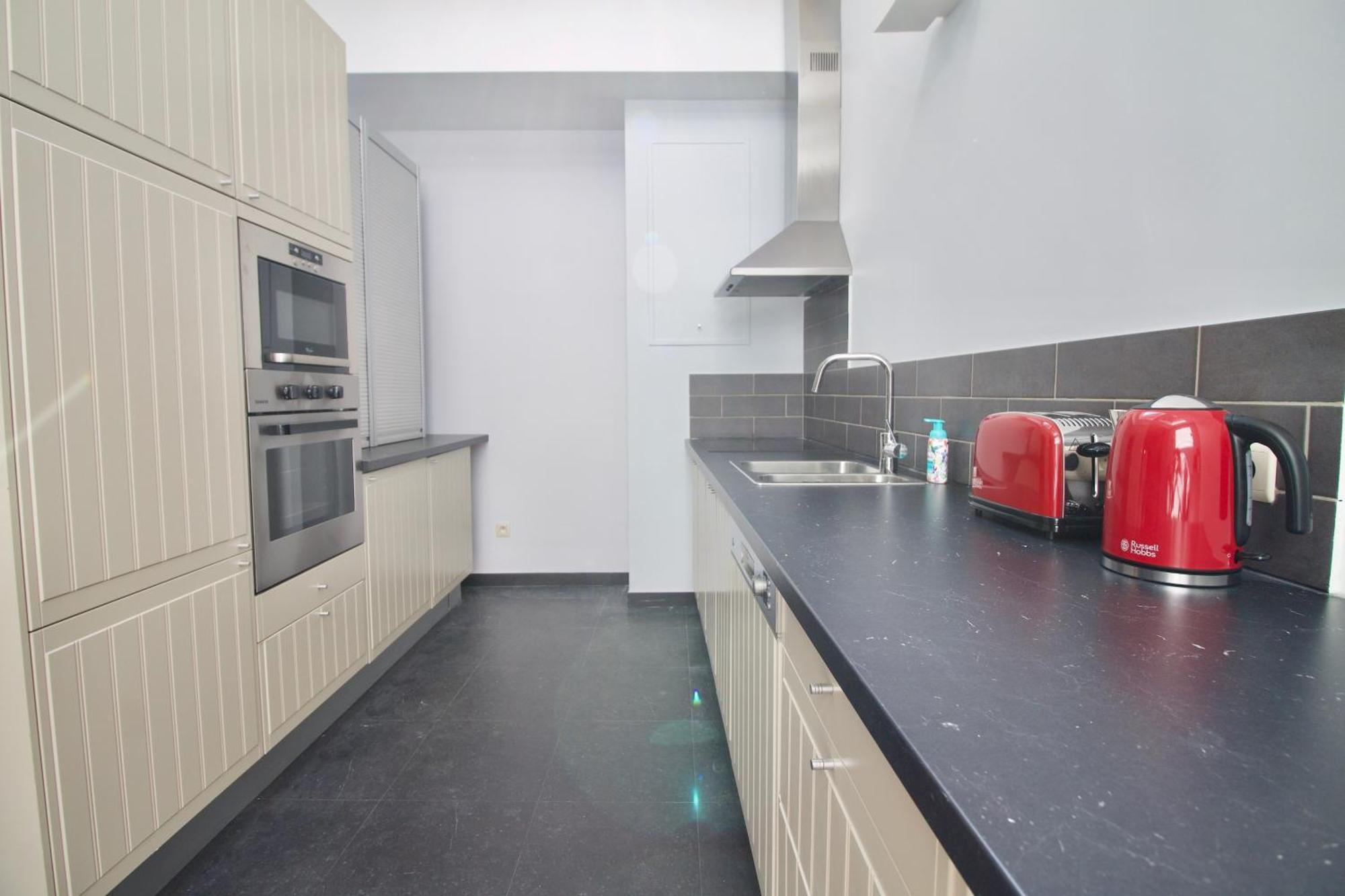 Heart Of Grand Place - Stunning 3Br Triplex 布鲁塞尔 外观 照片