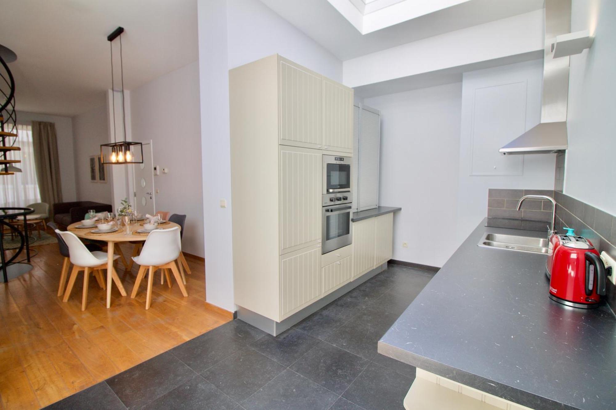 Heart Of Grand Place - Stunning 3Br Triplex 布鲁塞尔 外观 照片